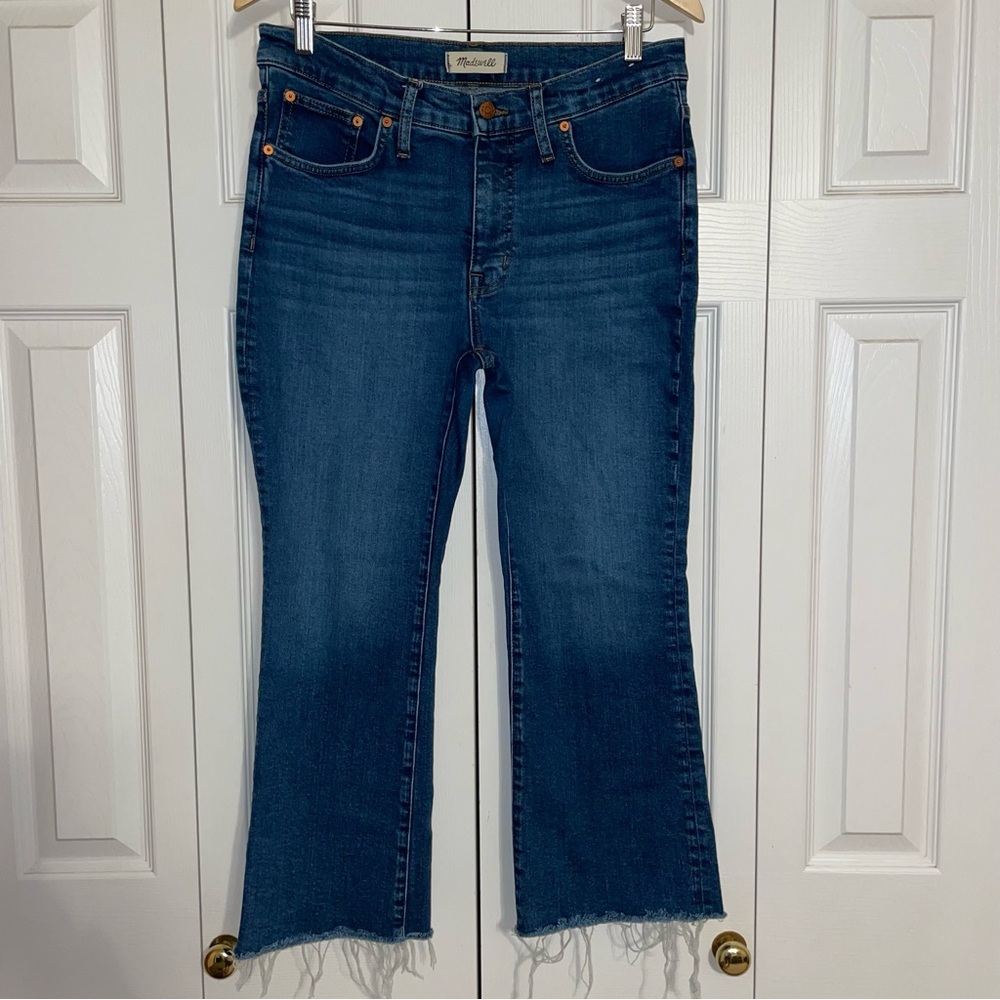Madewell mid -rise kick out Jean size 30P/L24/1/2